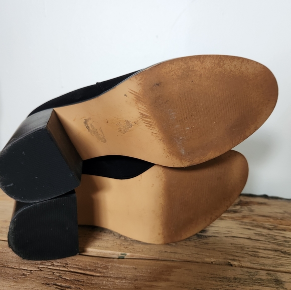 Steve Madden Naomi Velvety Ankle Boot with Block Heel - Picture 6 of 9